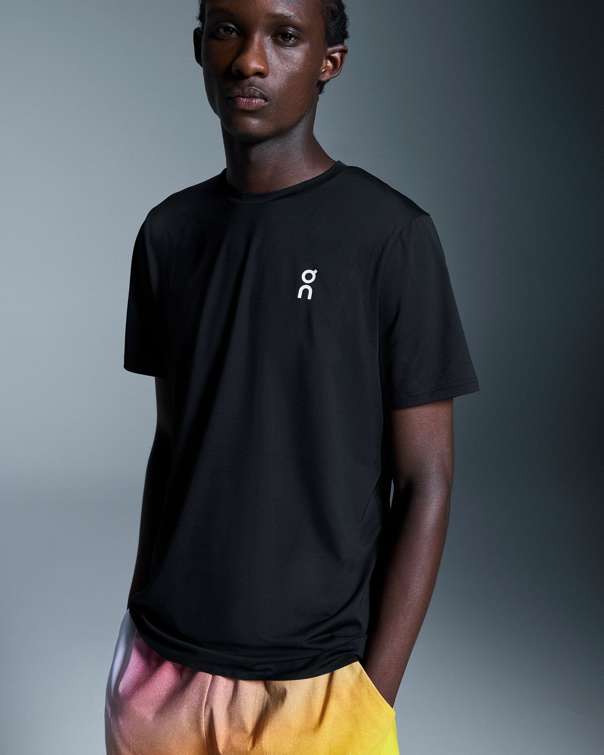 Court-T - Black