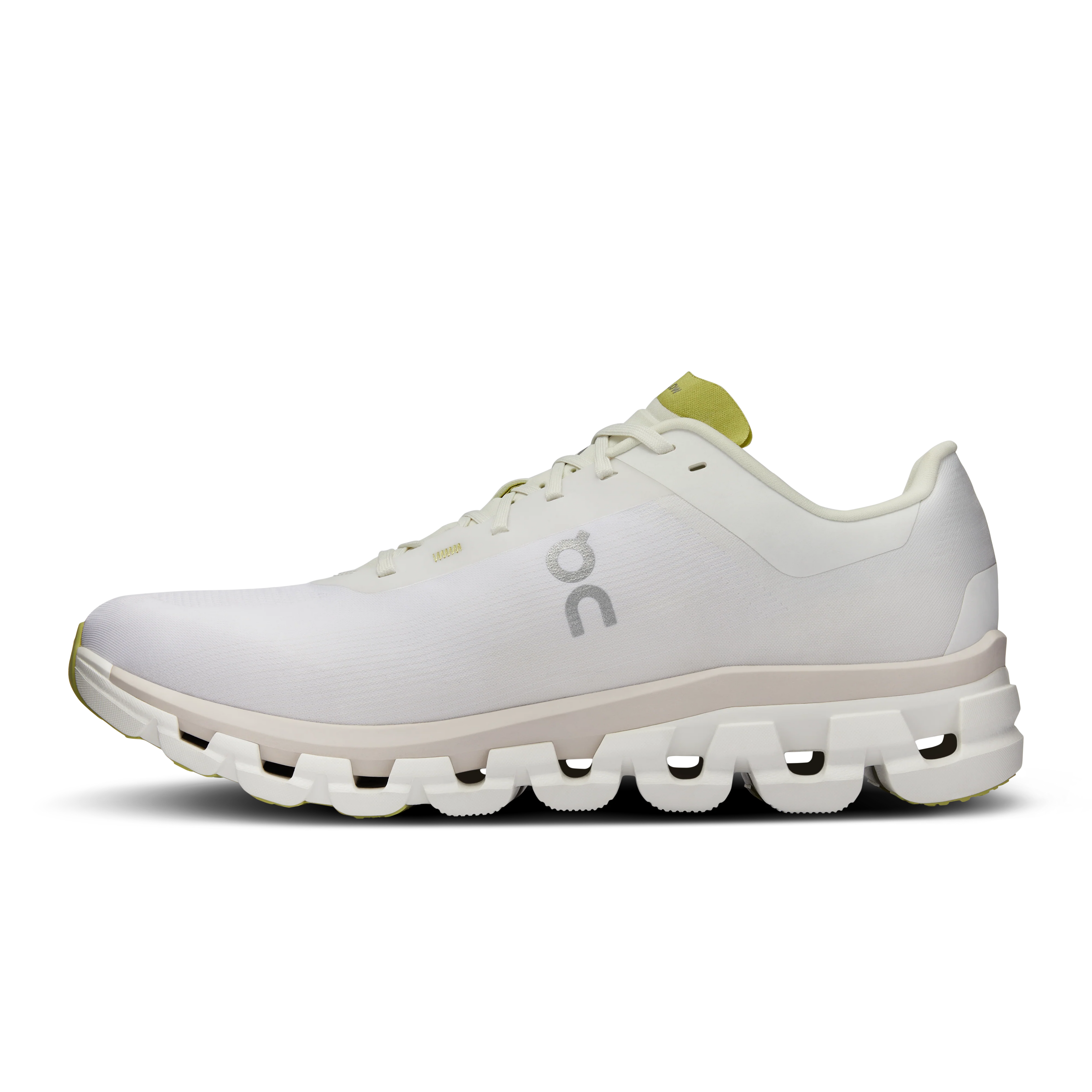 Cloudflow 4 - White | Sand